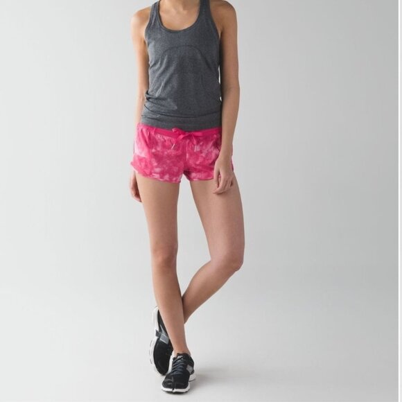 Lululemon Hotty Hot Short